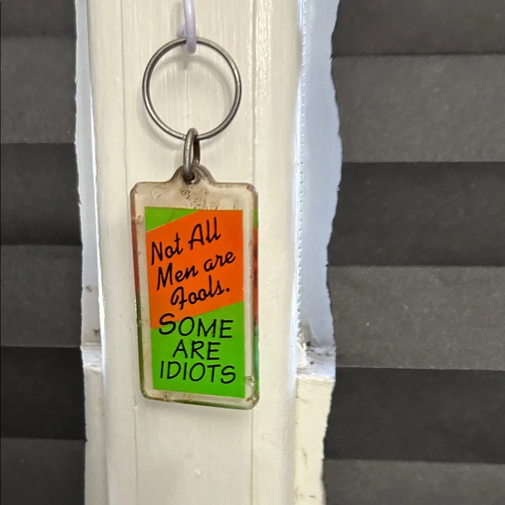 Colorful Quote Keychains Set - Picture 6 of 9